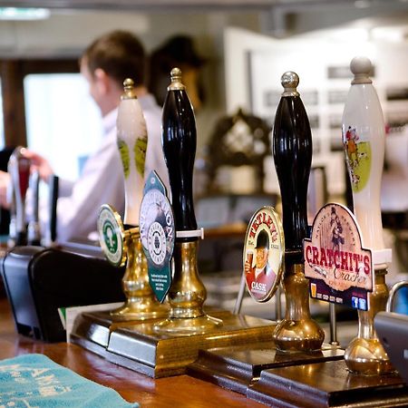 Отель The Boars Head Long Preston Экстерьер фото