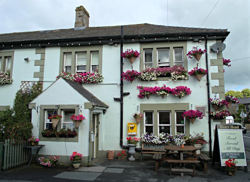 Отель The Boars Head Long Preston Экстерьер фото